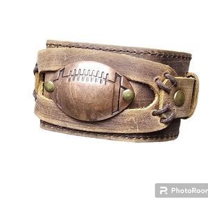 Plunder football Braclet